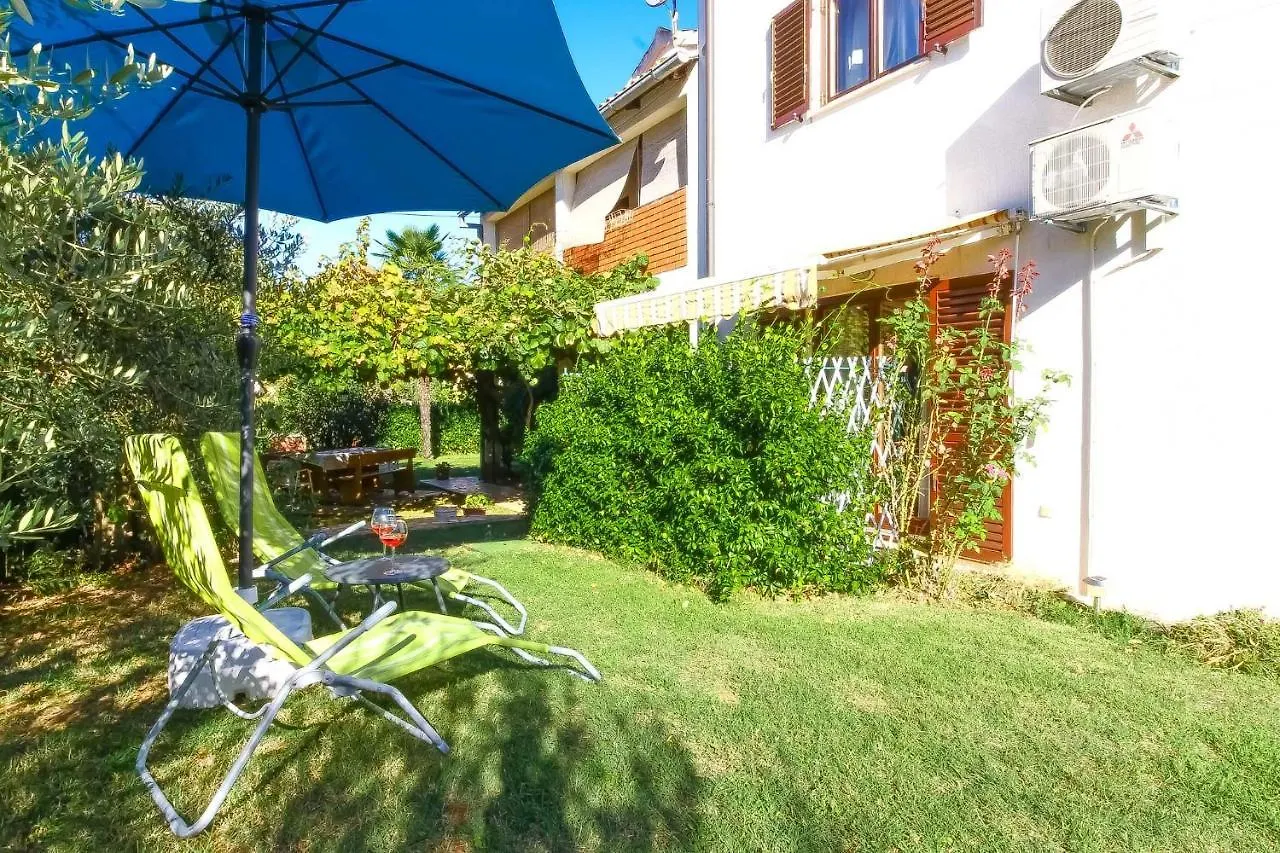 Romina Apartamento Poreč Croácia